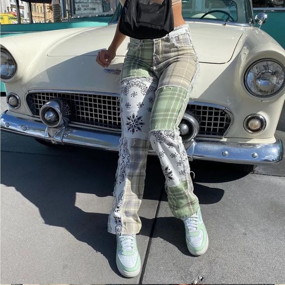 Green Paisley Patchwork Jeans - Picture 4 of 4